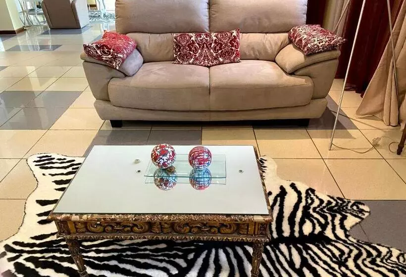 تختخواب و صبحانه Rubi