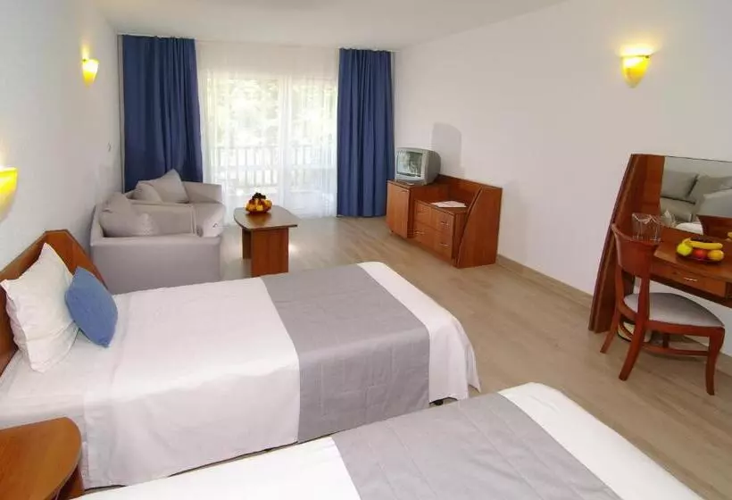 فندق Bella Vista Beach Club  All Inclusive