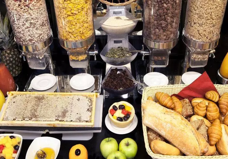 Grand Hotel Downtown