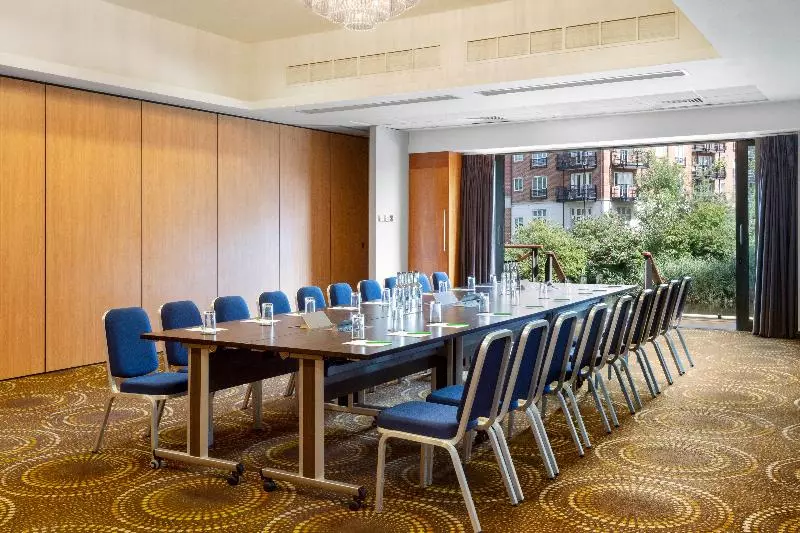 호텔 Holiday Inn London Brentford Lock, An Ihg