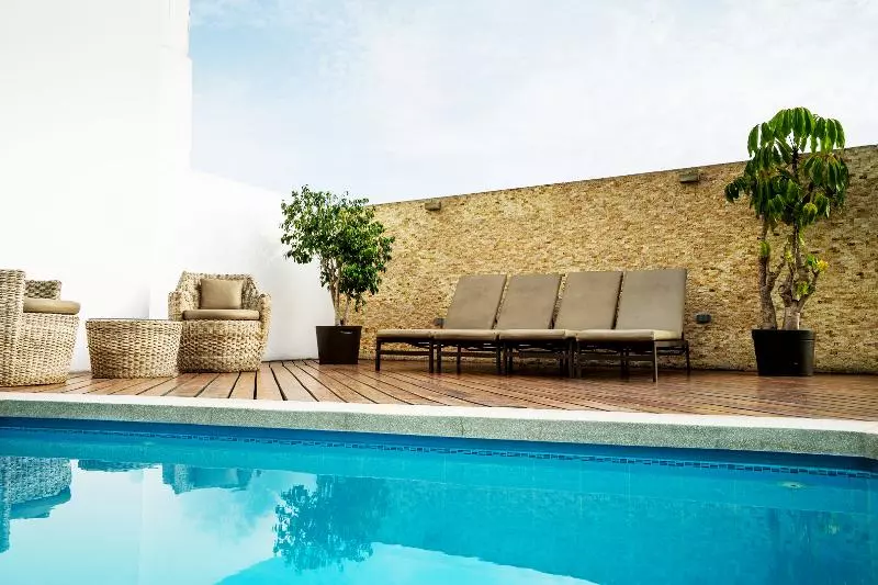 Отель Jose Antonio Executive