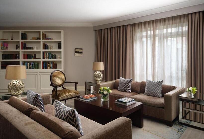 فندق Lyrath Estate