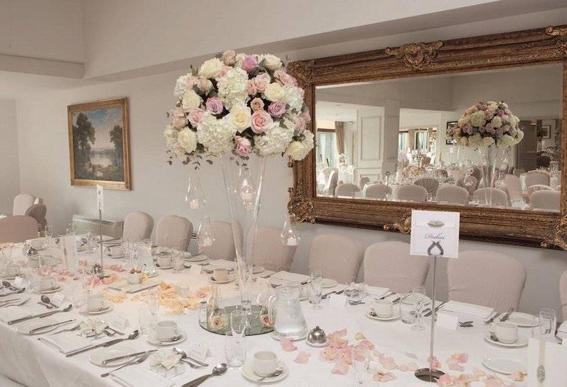 Macdonald Old England Hotel & Spa