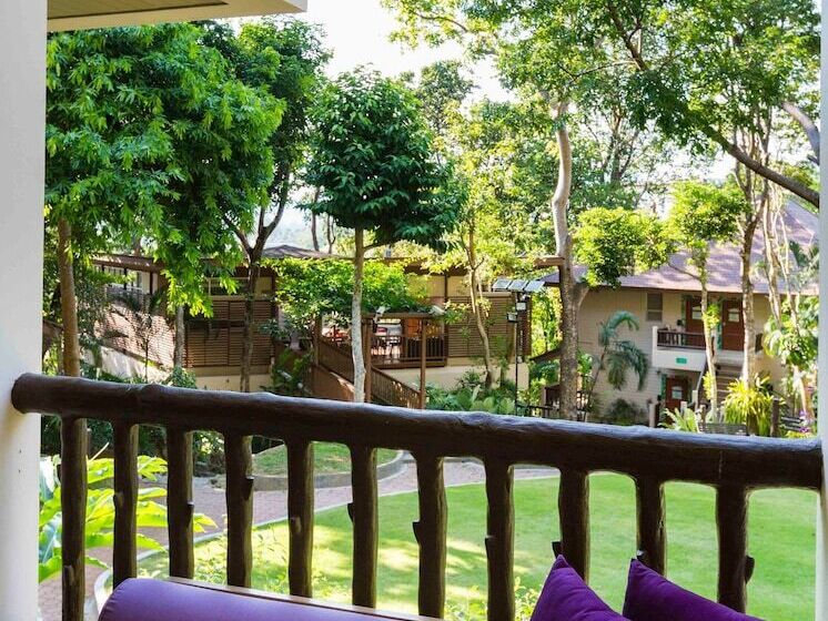 Hotel Pakasai Resort