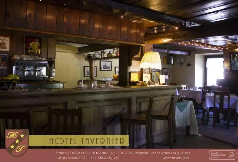 Отель Tavernier