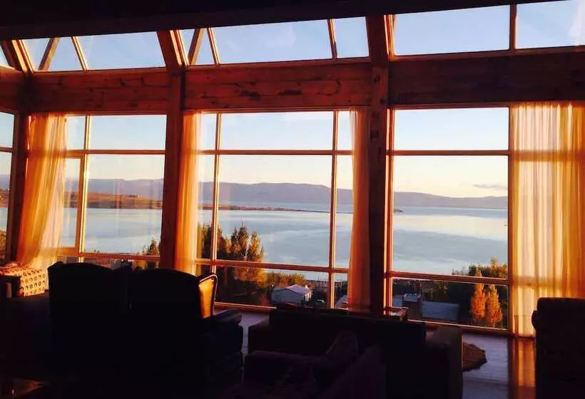 ホテル Terrazas Del Calafate