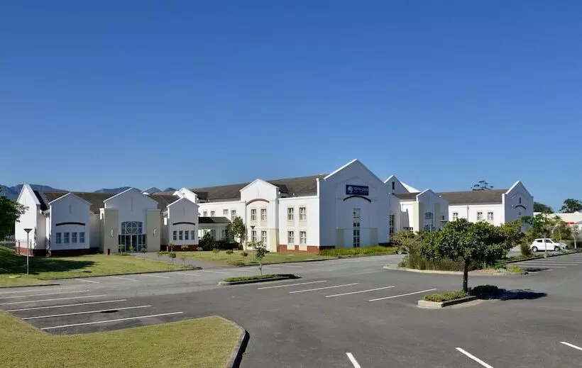 호텔 Town Lodge George