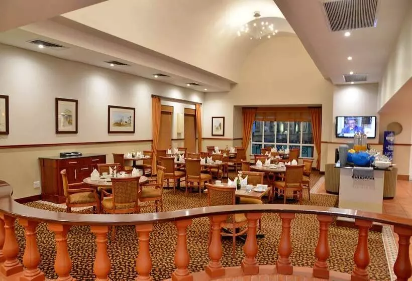 호텔 Town Lodge George