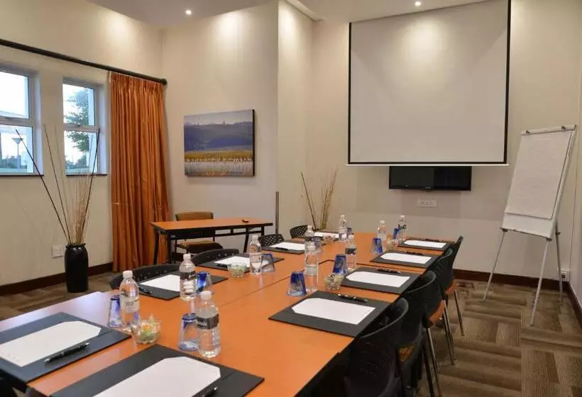 호텔 Town Lodge George