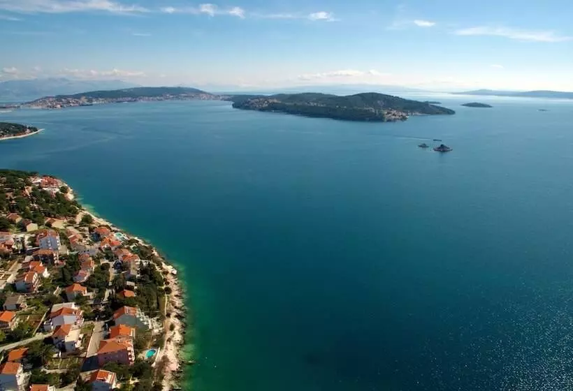 Отель Viktorija