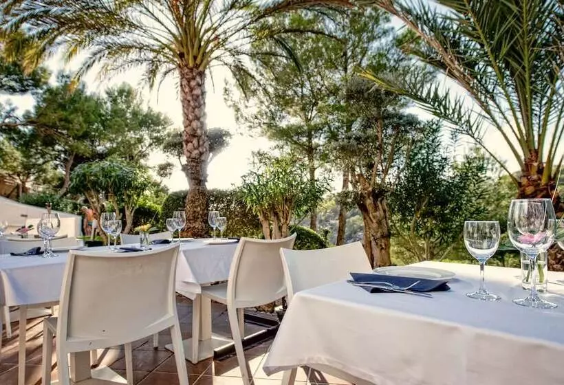 Aparthotel Ona Cala Pi Club