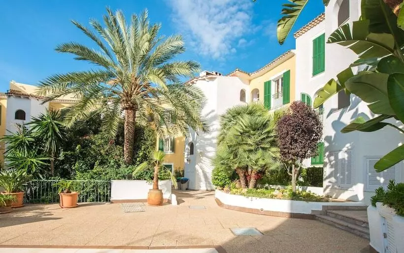 Aparthotel Ona Cala Pi Club