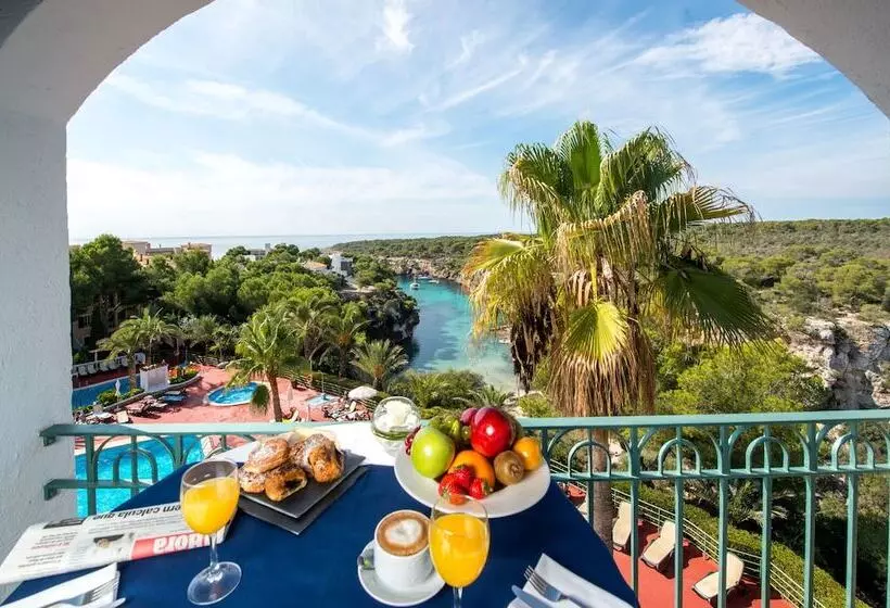 Aparthotel Ona Cala Pi Club