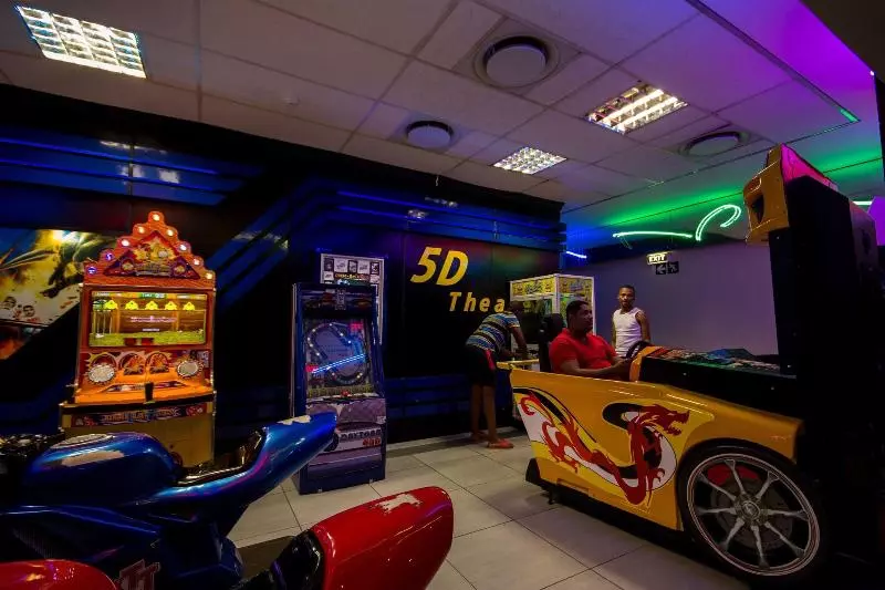 酒店 Desert Palace