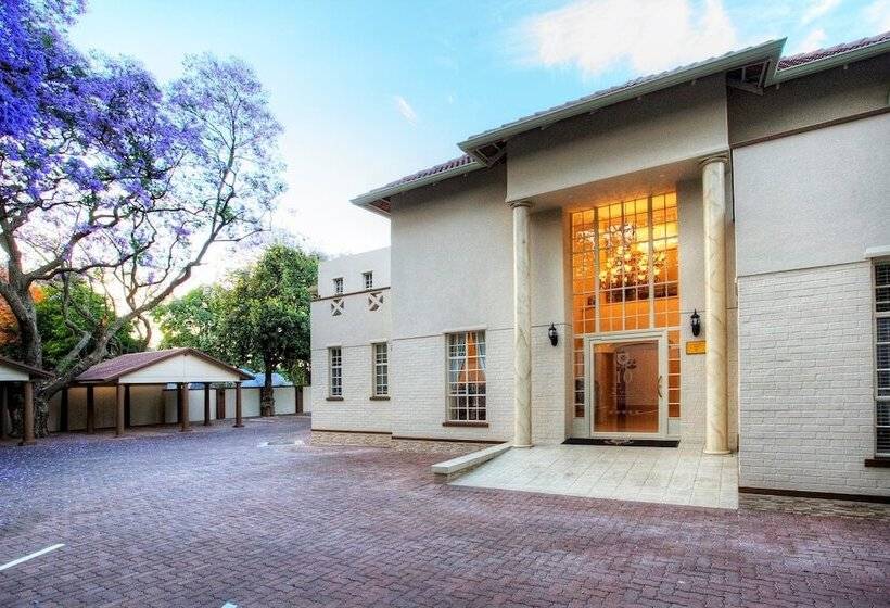 호텔 10 2nd Avenue Houghton Estate By Dream Resorts