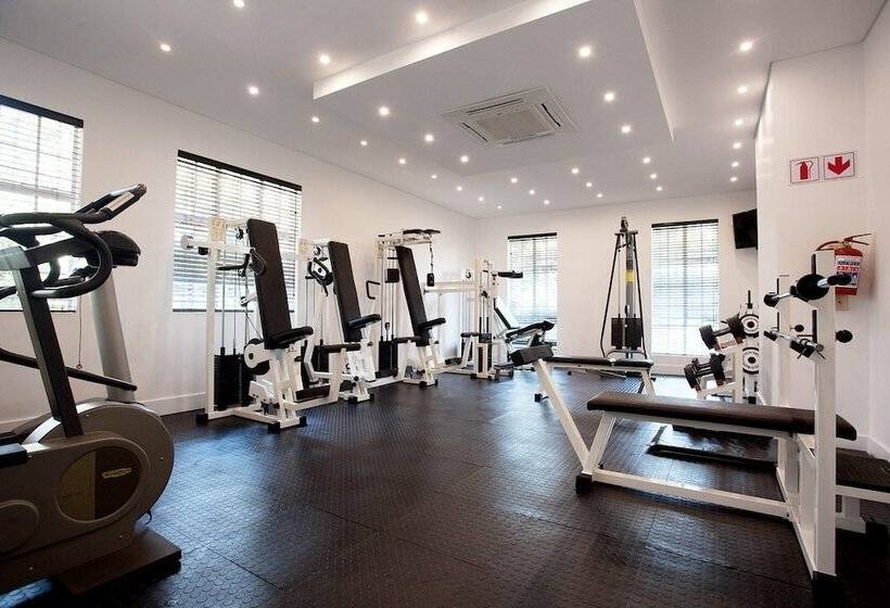 호텔 10 2nd Avenue Houghton Estate By Dream Resorts