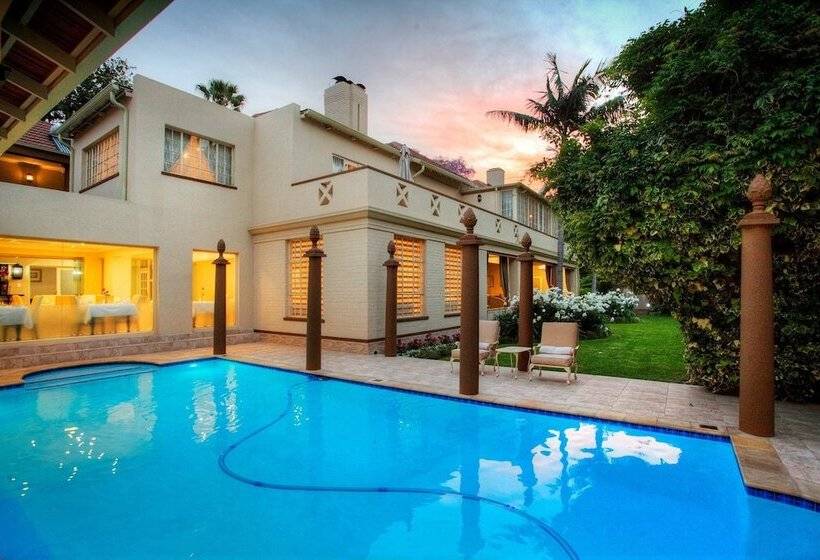 호텔 10 2nd Avenue Houghton Estate By Dream Resorts