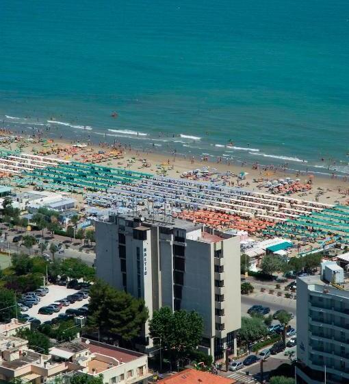 酒店 Baltic Riccione Fronte Mare
