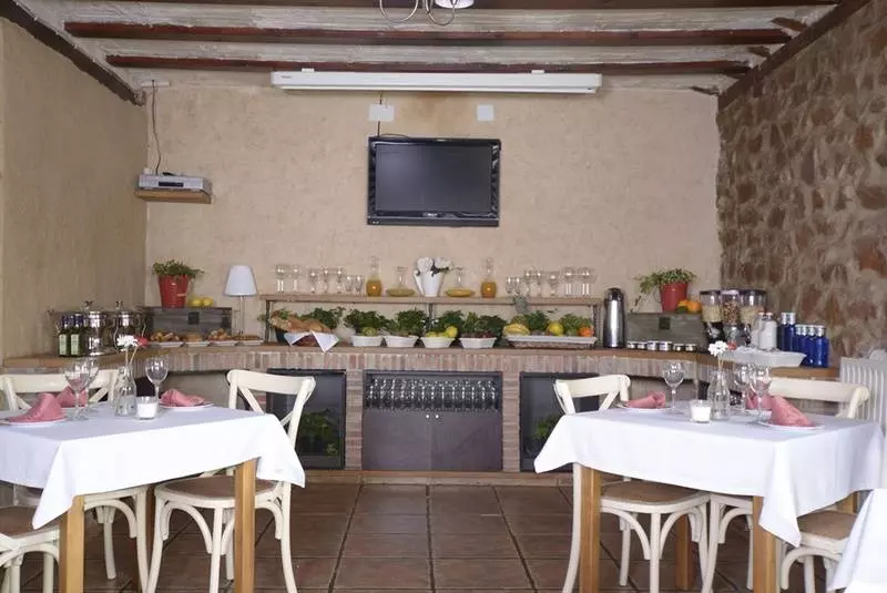 هتل Campos De Castilla