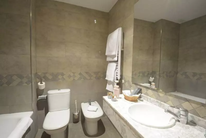 هتل Campos De Castilla