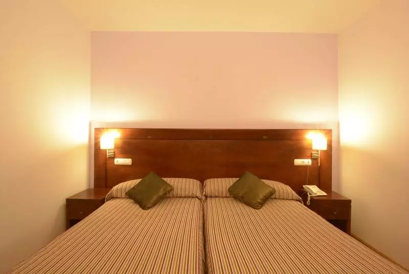 هتل Campos De Castilla