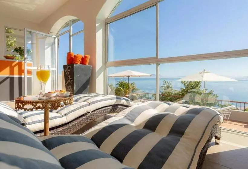 Отель Celtic Manor Boutique Guest House