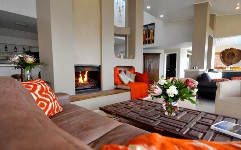 Отель Celtic Manor Boutique Guest House