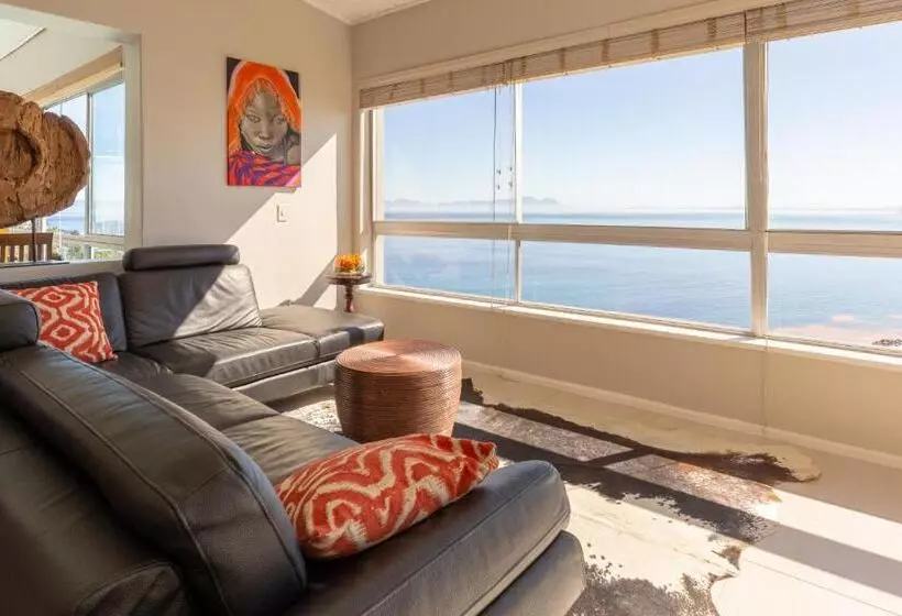 Отель Celtic Manor Boutique Guest House