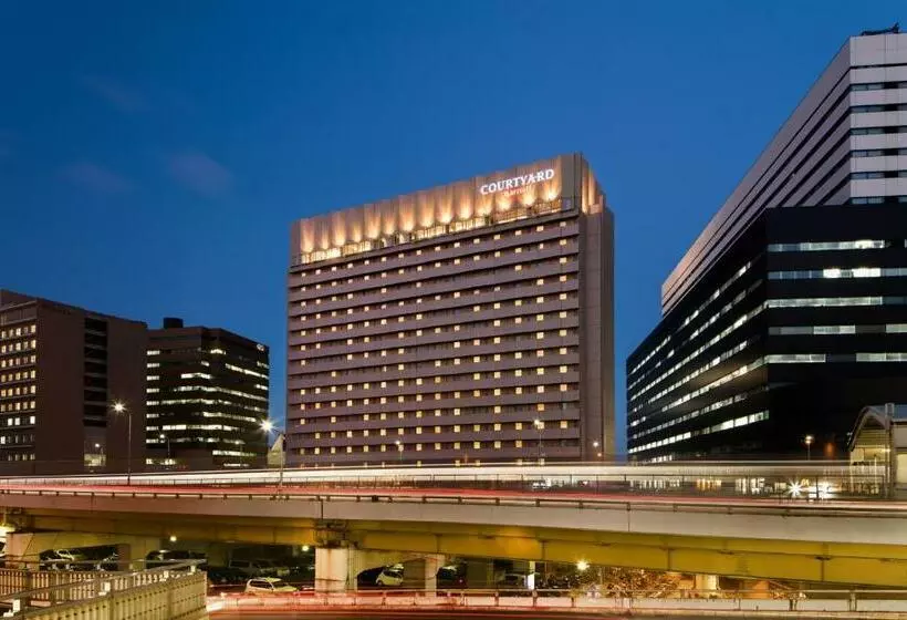 Отель Courtyard By Marriott Shin Osaka Station