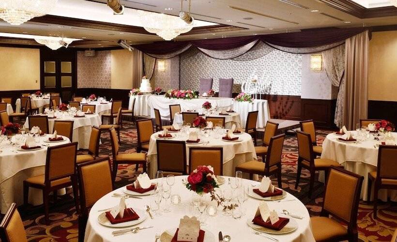 Hotel Forest Inn Showakan