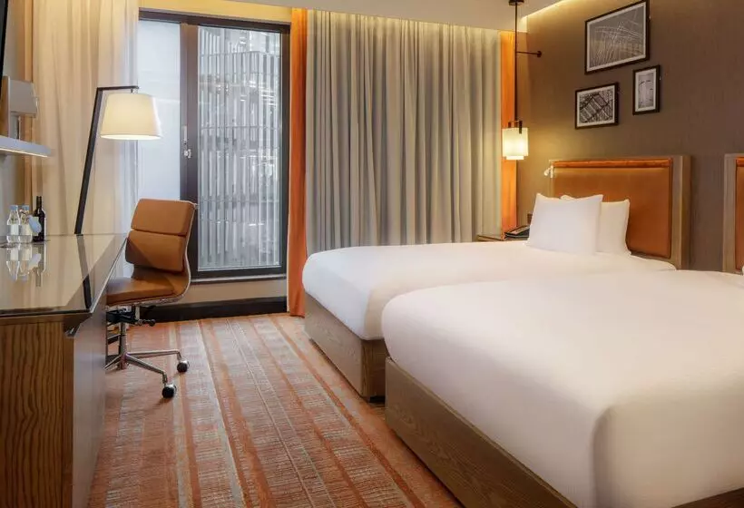 ホテル Hilton London Tower Bridge