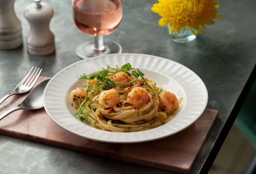 ホテル Hilton London Tower Bridge