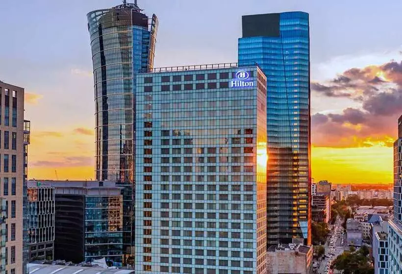 هتل Hilton Warsaw City
