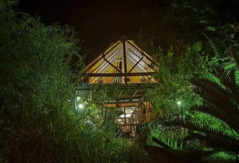 Отель Kedar Heritage Lodge, Conference Centre & Spa