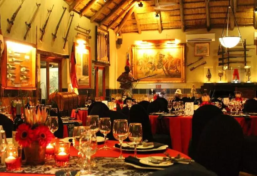 Отель Kedar Heritage Lodge, Conference Centre & Spa