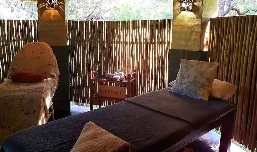 Отель Kedar Heritage Lodge, Conference Centre & Spa