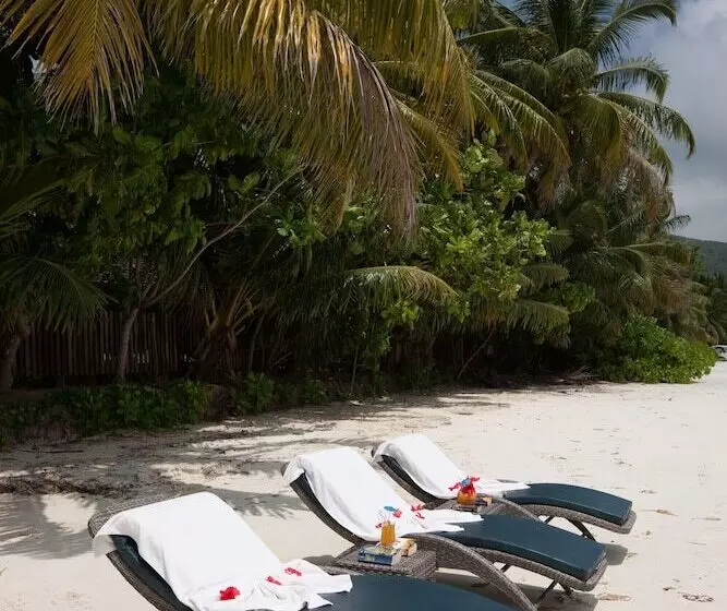 هتل Le Relax Beach Resort