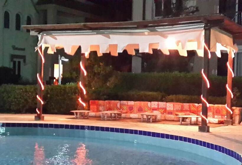 هتل Logaina Sharm Resort