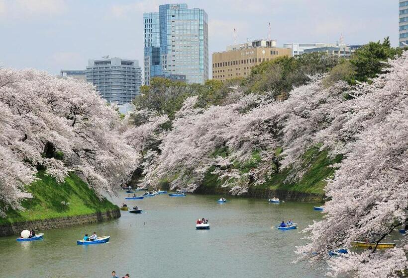 בית מלון כפרי Monterey Akasaka