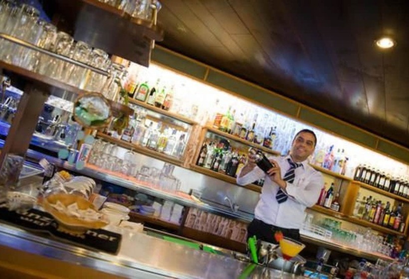 هتل Palme & Suite