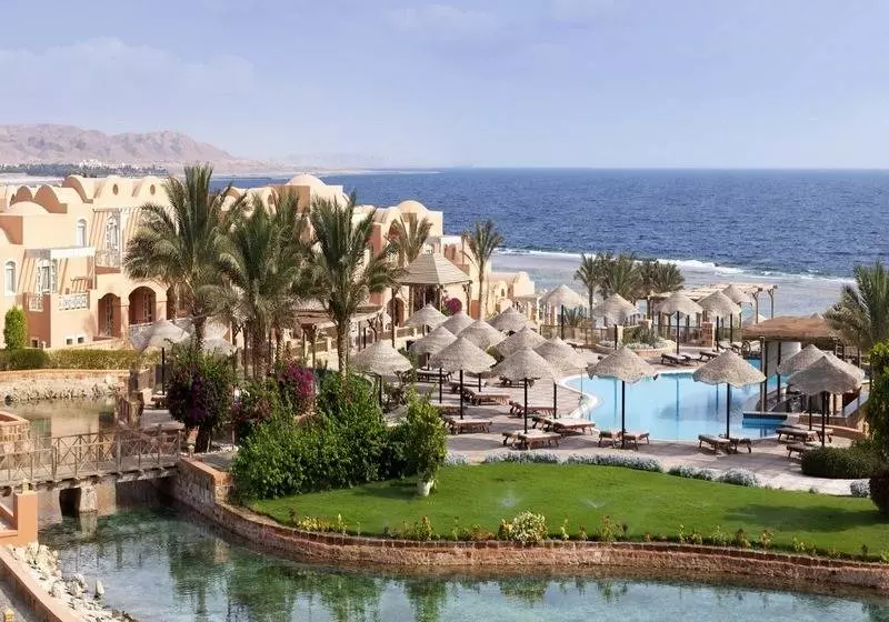 هتل Radisson Blu Resort El Quseir