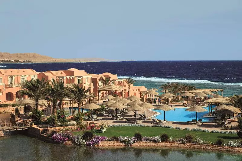 هتل Radisson Blu Resort El Quseir