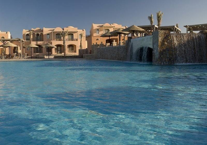 בית מלון כפרי Radisson Blu Resort El Quseir