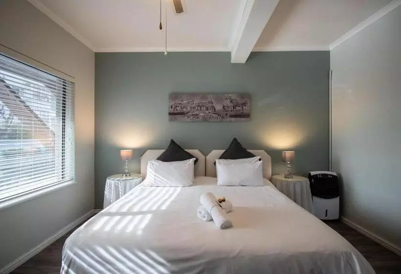 בית מלון כפרי Spring Tide Inn By Ctha