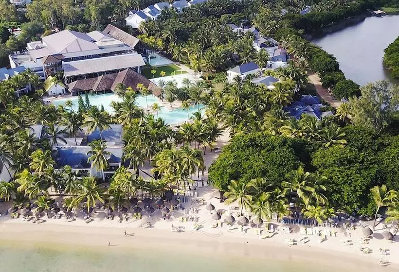 هتل The Ravenala Attitude