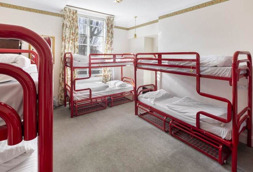 Hotel Astor York Hostel