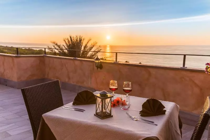 Отель Cannamele Resort