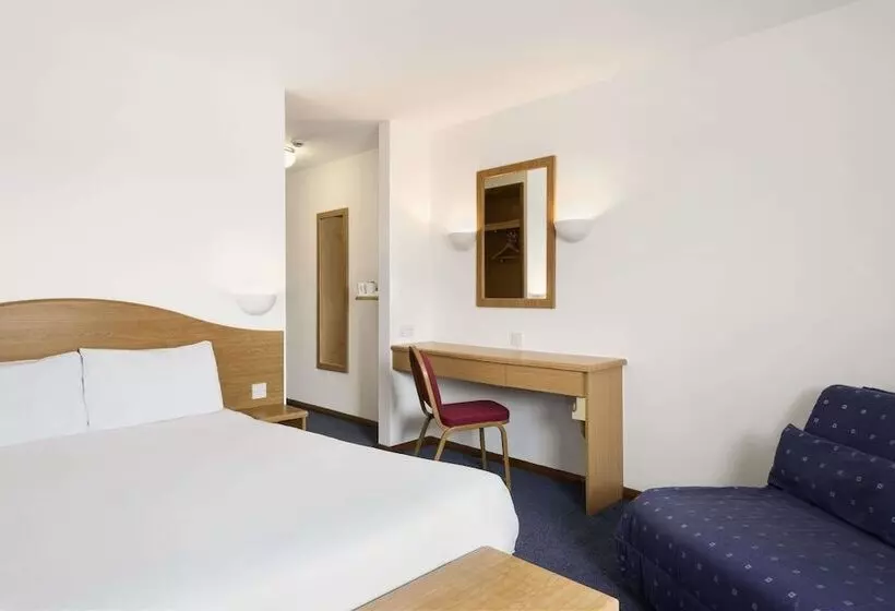 호텔 Days Inn By Wyndham Telford Ironbridge