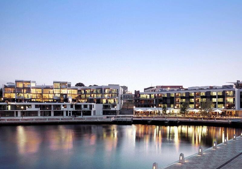 酒店 East Perth Suites