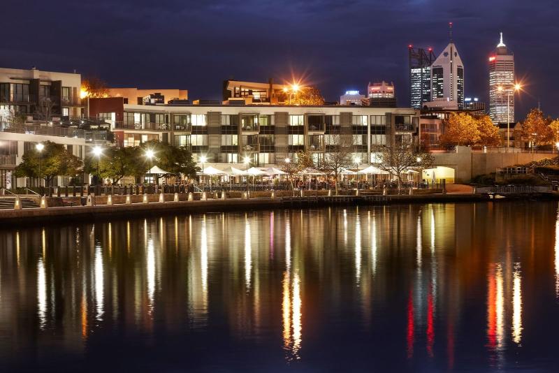 酒店 East Perth Suites